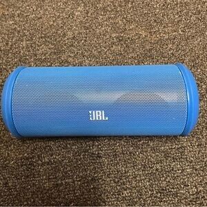 JBL bluetooth speaker